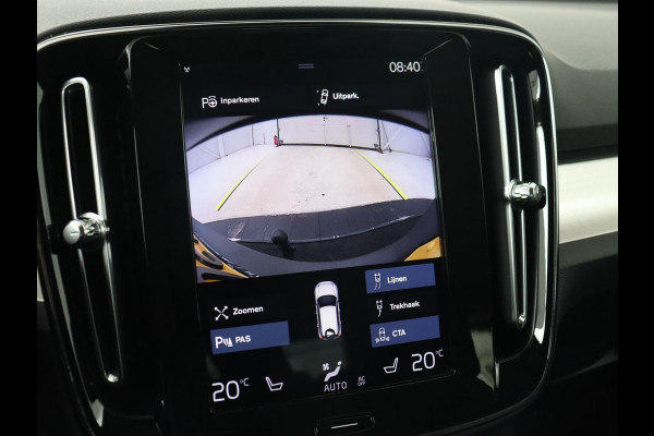 Volvo XC40 2.0 T4 Inscription | Trekhaak | Leder | Stoelverwarming | Camera | Harman/Kardon | Carplay | Achterbankverwarming | Navigatie | BLIS | Verwarmde voorruit | Cruise control