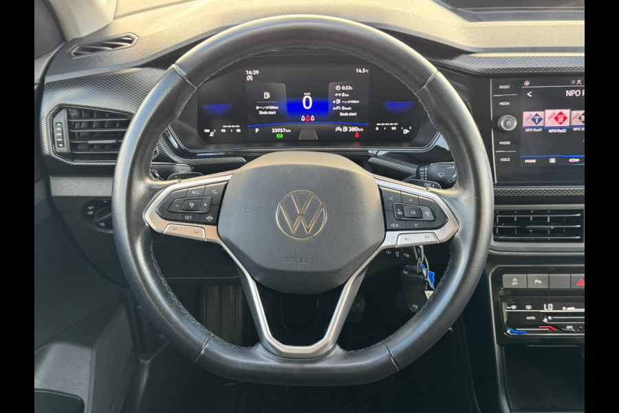 Volkswagen T-Cross 1.0 TSI Life Adaptive cruise control Climate control DAB radio Achteruitrijcamera Navi