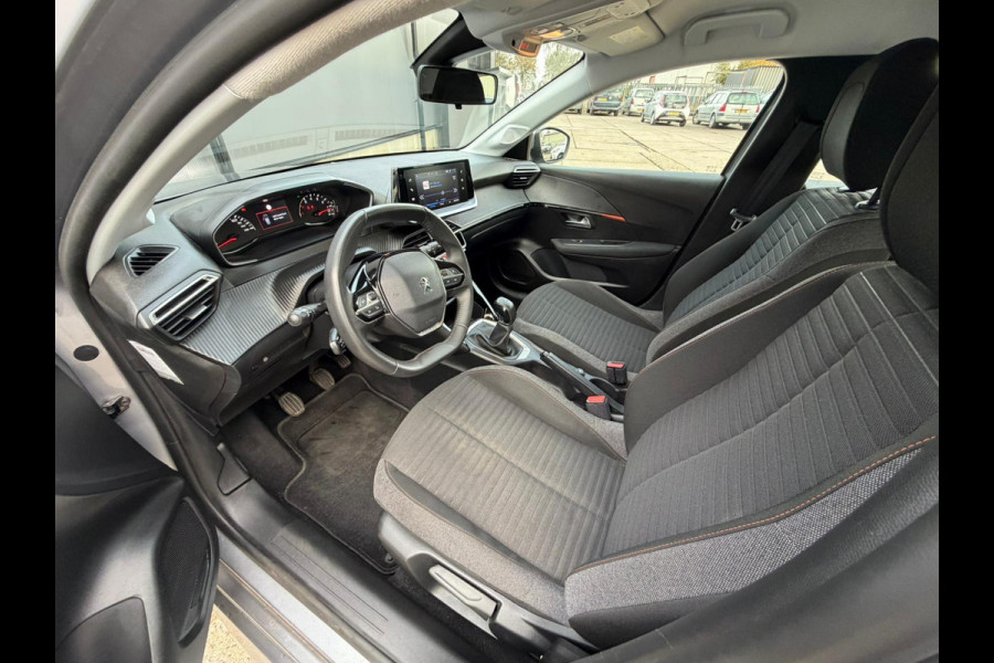 Peugeot 208 1.2 PureTech Blue Lease Active vol opties BTW incl.