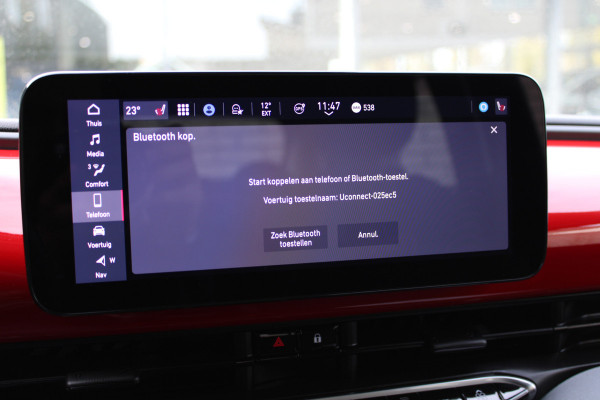 Fiat 500 RED 42 kWh | Navigatie | Winterpack | Red edition Actieweken 1 t/m 15 november!