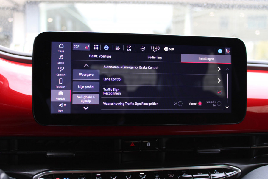 Fiat 500 RED 42 kWh | Navigatie | Winterpack | Red edition Actieweken 1 t/m 15 november!