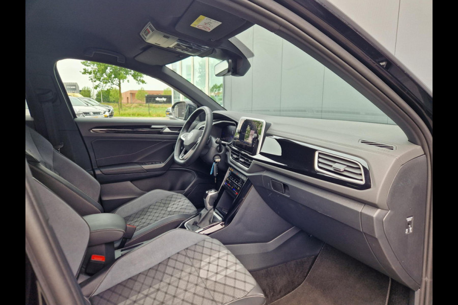 Volkswagen T-Roc 1.5 TSI 150PK DSG 3x R-Line /ACC /IQ Light /IQ Drive /Winterpakket