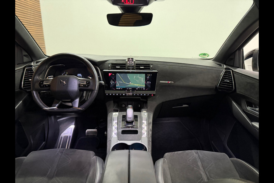 DS 7 Crossback 1.6 PureTech Performance Line | Leder/Alcantara | Trekhaak | Matrix LED | Adaptive Cruise Control