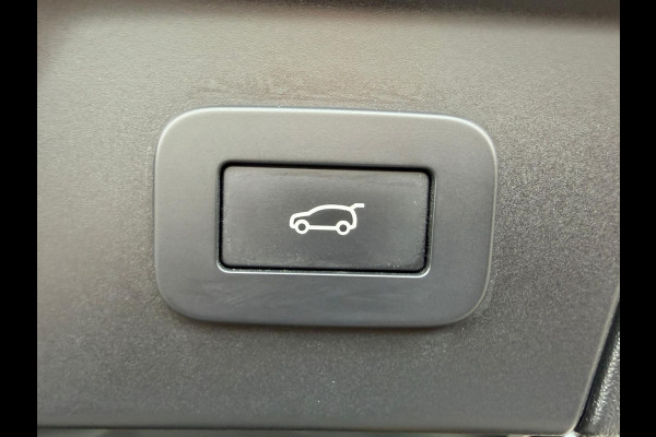 Land Rover Range Rover Velar 2.0 P250 AWD Dynamic SE / PANORAMADAK / KEYLESS-ENTRY / FACELIFT