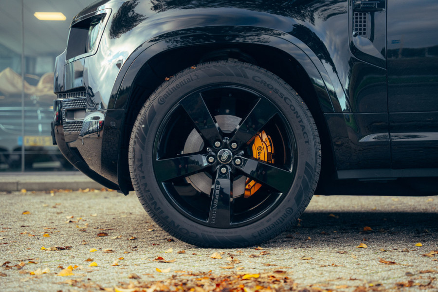 Land Rover Defender 110 2.0 P300e 110 X-Dynamic HSE ** URBAN ** 22inch ** Towing ** Cold Climate ** Dakspoiler ** Side Vents