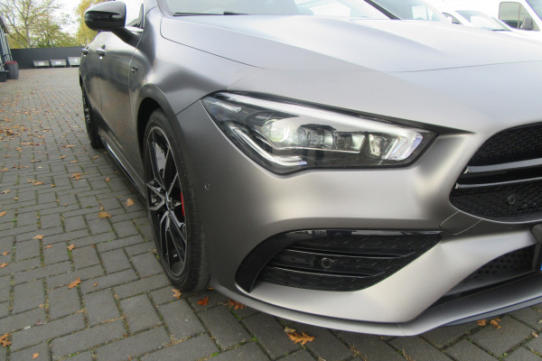 Mercedes-Benz CLA-Klasse AMG 35 4MATIC, Distronic Plus, Panoramadak