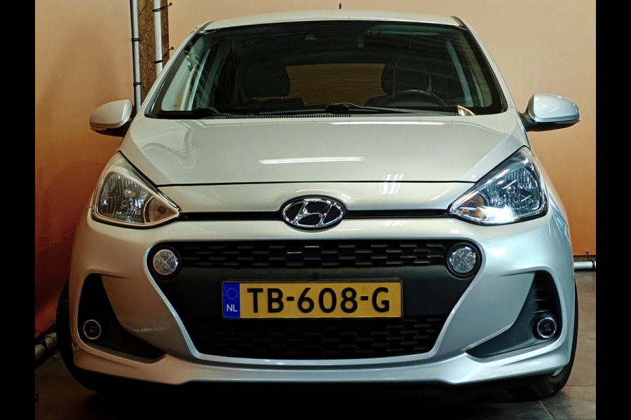 Hyundai i10 1.0i i-Premium navi | stoelverwarming clima | stuurverwarming