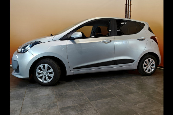 Hyundai i10 1.0i i-Premium navi | stoelverwarming clima | stuurverwarming