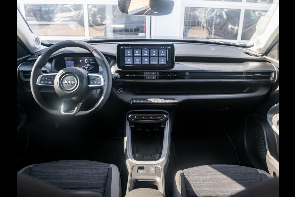 Jeep Avenger Business Edition 54 kWh | Uit voorraad leverbaar | 17% Bijtelling | Winter Pack | Warmtepomp | Apple Carplay | Clima | Keyless | Adapt. Cruise | 17" | Camera