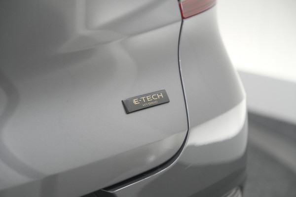 Renault Captur 1.6 E-Tech full hybrid 145 techno | Pack Full Screen | Camera | Navigatie | Allseason Banden