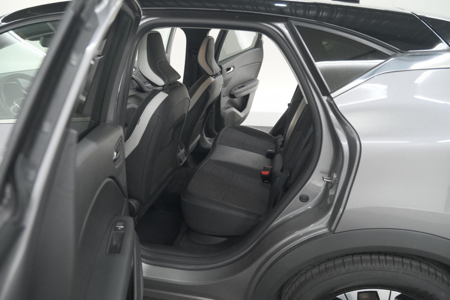 Renault Captur 1.6 E-Tech full hybrid 145 techno | Pack Full Screen | Camera | Navigatie | Allseason Banden