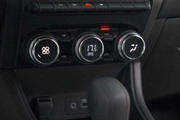 Renault Captur 1.6 E-Tech full hybrid 145 techno | Pack Full Screen | Camera | Navigatie | Allseason Banden