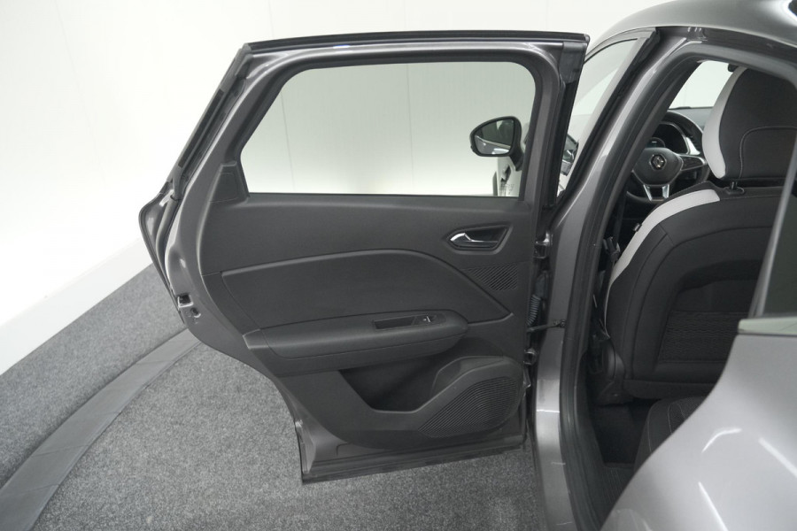 Renault Captur 1.6 E-Tech full hybrid 145 techno | Pack Full Screen | Camera | Navigatie | Allseason Banden