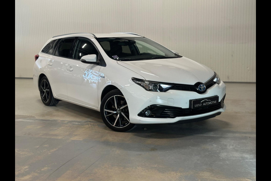 Toyota Auris Touring Sports 1.8 Hybrid Dynamic Ultimate | CAMERA | NAP | AIRCO | CRUISE CONTROL
