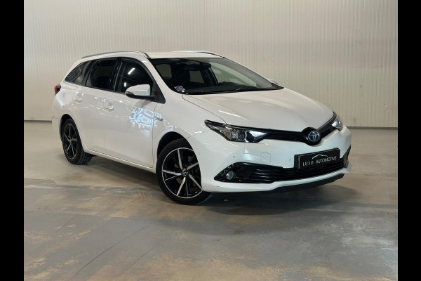 Toyota Auris Touring Sports 1.8 Hybrid Dynamic Ultimate | CAMERA | NAP | AIRCO | CRUISE CONTROL