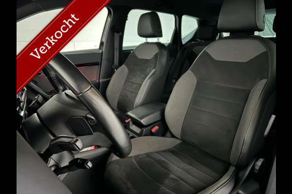 Seat Ateca 1.5 TSI Xcellence ACC CarPlay DSG Camera Trekh. Stoelverwar.