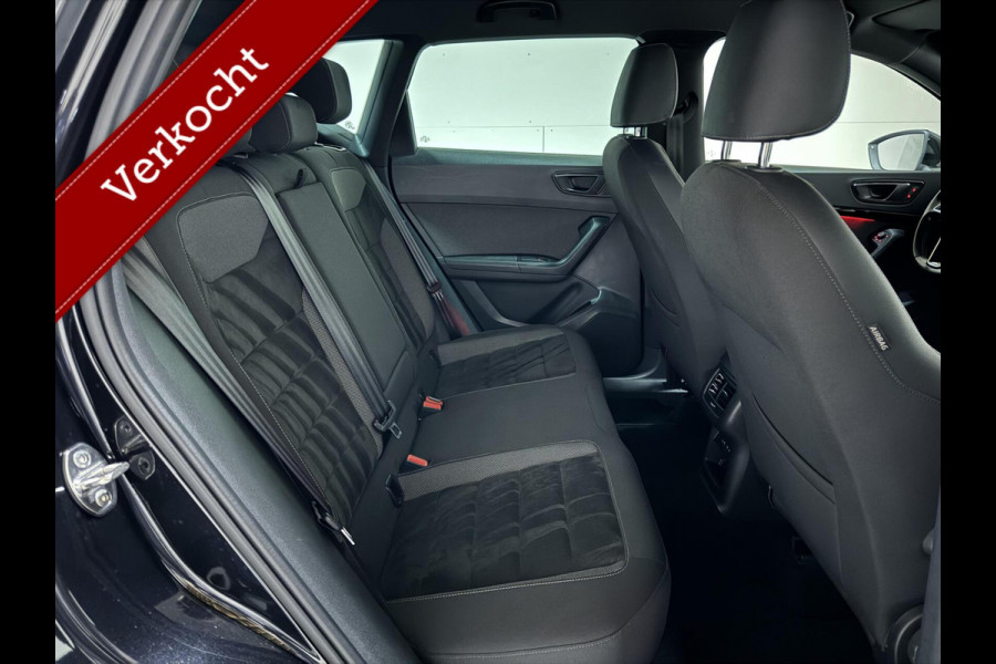 Seat Ateca 1.5 TSI Xcellence ACC CarPlay DSG Camera Trekh. Stoelverwar.