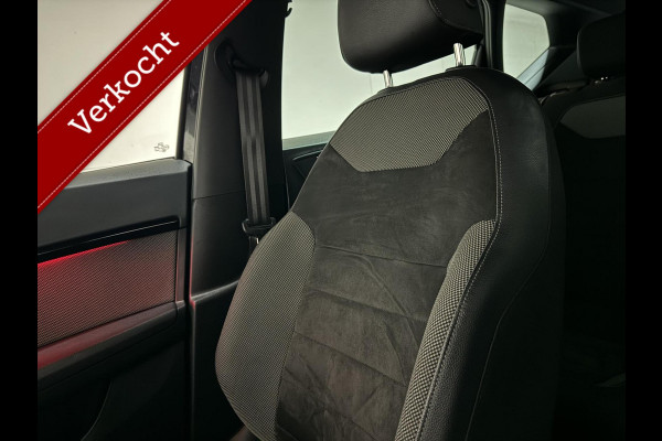 Seat Ateca 1.5 TSI Xcellence ACC CarPlay DSG Camera Trekh. Stoelverwar.
