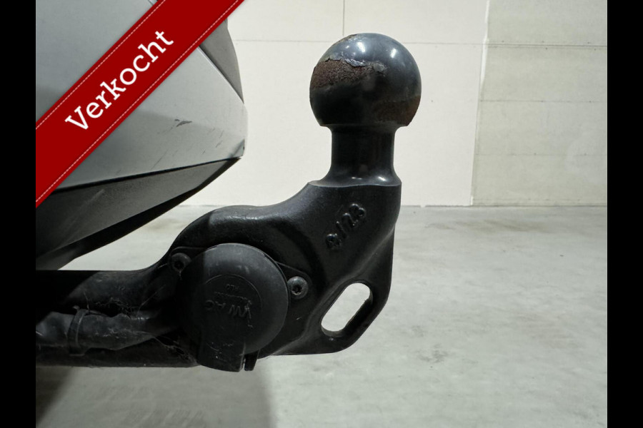 Seat Ateca 1.5 TSI Xcellence ACC CarPlay DSG Camera Trekh. Stoelverwar.