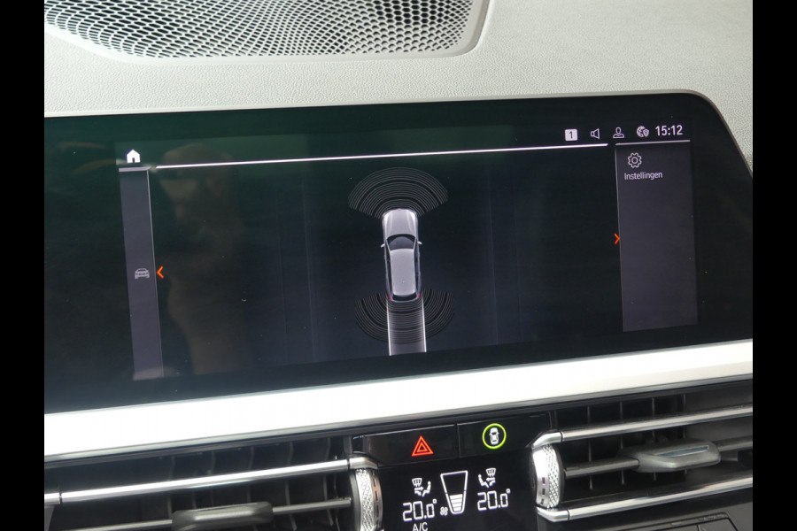 BMW 3 Serie Touring 320d M-Pakket Panoramadak/Trekhaak/LED
