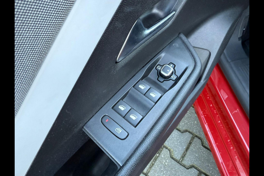 Opel Astra 1.6 Plug in Hybrid Edition / Carplay / Camera / Acc / PDC Opel Astra 1.6 Plug in Hybrid Edition / Carplay / Camera / Acc / PDC