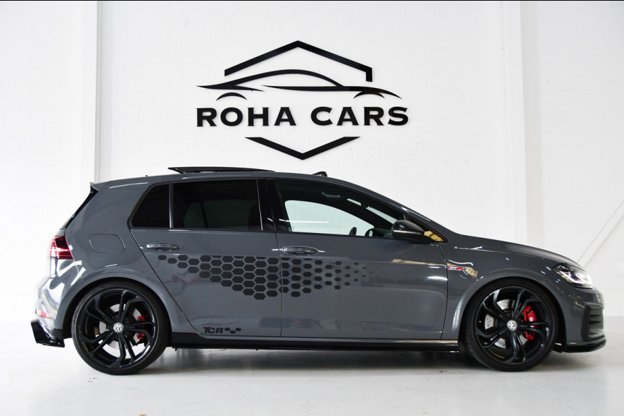 Volkswagen Golf 2.0 TSI GTI TCR pano blindspot Akrapovic