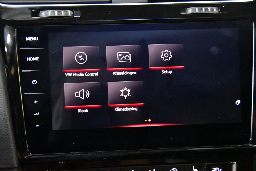 Volkswagen Golf 2.0 TSI GTI TCR pano blindspot Akrapovic