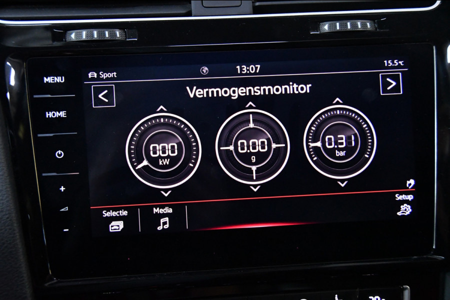 Volkswagen Golf 2.0 TSI GTI TCR pano blindspot Akrapovic