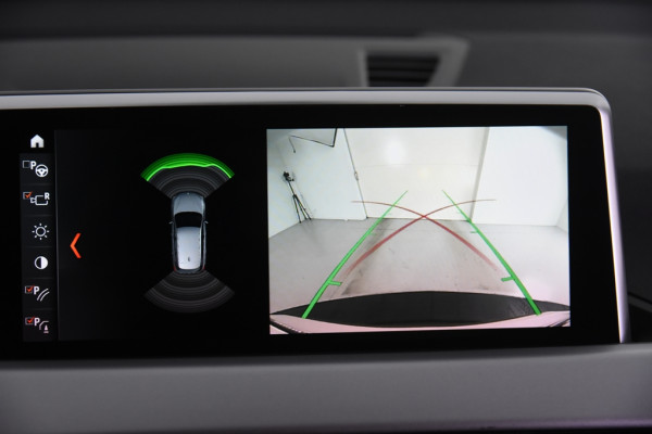 BMW X1 sDrive18i *1ste Eigenaar*Leer*Navigatie*Stoelverwarming*