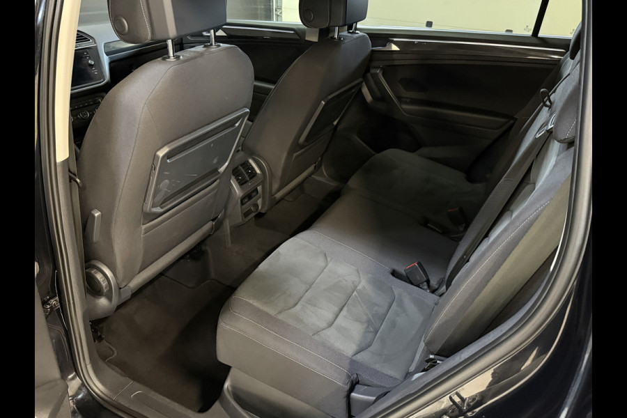 Volkswagen Tiguan Allspace 1.5 TSI Highline | Trekhaak | Stoel/Stuurverw. | Full LED | Parkpilot