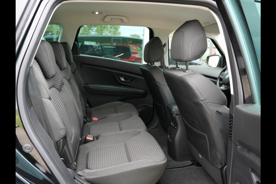 Renault Grand Scénic 1.3 TCe Automaat Equilibre 7p. | Navigatie | DAB | Trekhaak | Camera