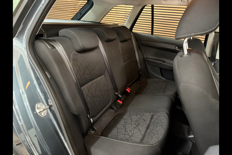 Škoda Fabia Combi 1.0 TSI Clever | Cruise Control | Trekhaak | Navigatie | Parkeersensoren