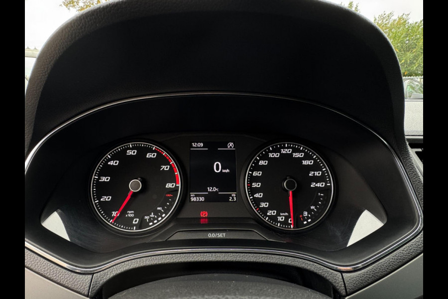 Seat Ibiza 1.0 TSI Style PDC VOOR & ACHTER / STOELVERWARMING / BLUETOOTH / ELEKTR. INKLAPB SPIEGELS