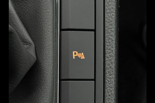 Seat Ibiza 1.0 TSI Style PDC VOOR & ACHTER / STOELVERWARMING / BLUETOOTH / ELEKTR. INKLAPB SPIEGELS