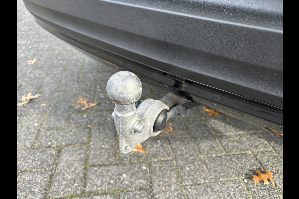 Volvo XC40 1.5 T5 Recharge R-Design | Leder | Electr Trekhaak 1800kg | Stoelverwarming | Navi | occasion