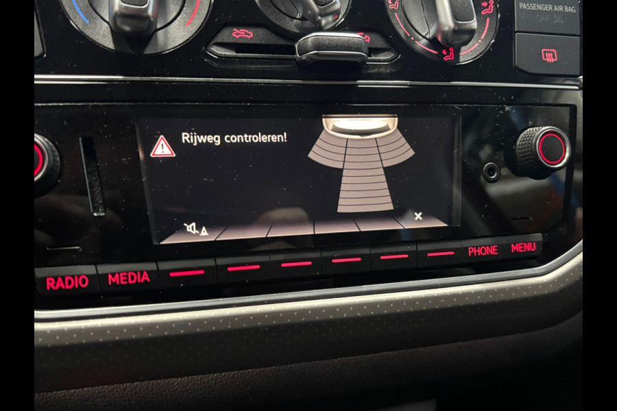 Volkswagen up! 1.0 BMT high up! Airco | Cruise | PDC