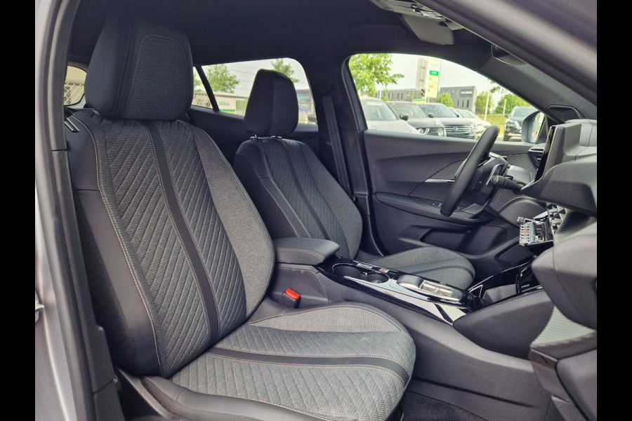 Peugeot 2008 1.2 PureTech 130 Allure EAT8