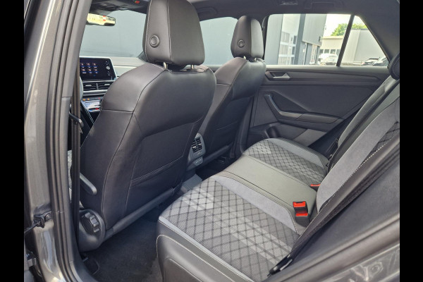 Volkswagen T-Roc 1.5 TSI DSG 150PK 3X R-Line /Pano /IQ Light /IQ drive