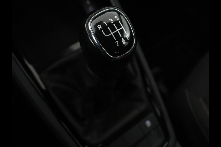 Škoda SCALA 1.0 TSI Ambition | Carplay | Full LED | Cruise control | Airco | Bluetooth | DAB