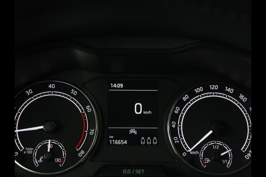 Škoda SCALA 1.0 TSI Ambition | Carplay | Full LED | Cruise control | Airco | Bluetooth | DAB