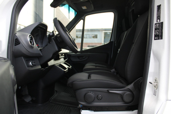 Mercedes-Benz Sprinter 317CDI L2H2 Pro - Mbux 10 - Airco - Camera - Bind spot - Cruise - Comfortstoel - Rijklaar
