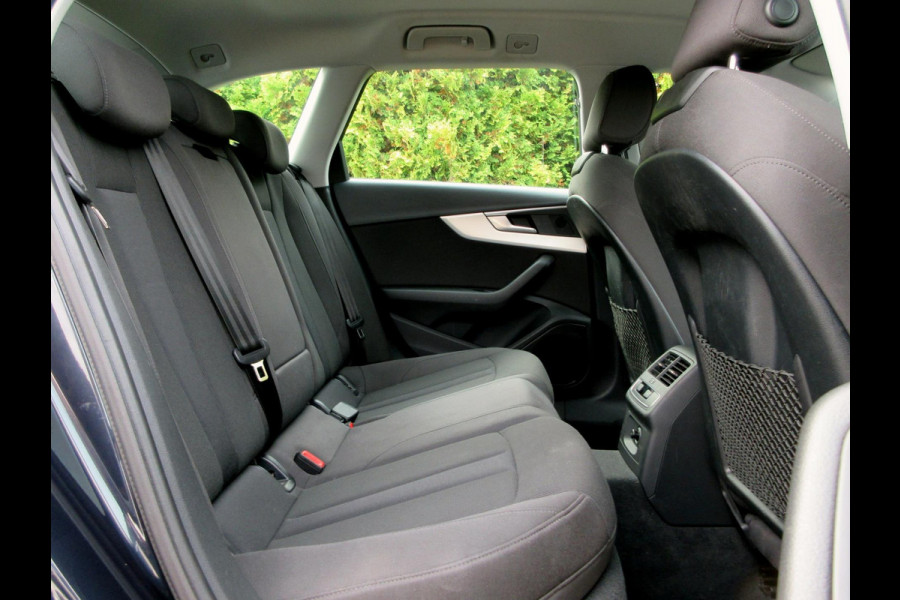 Audi A4 Avant 1.4 TFSI Lease Edition *Navi*Trekhaak*
