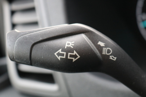 Ford Transit Custom 2.0 TDCI L1 H1 Trend Automaat