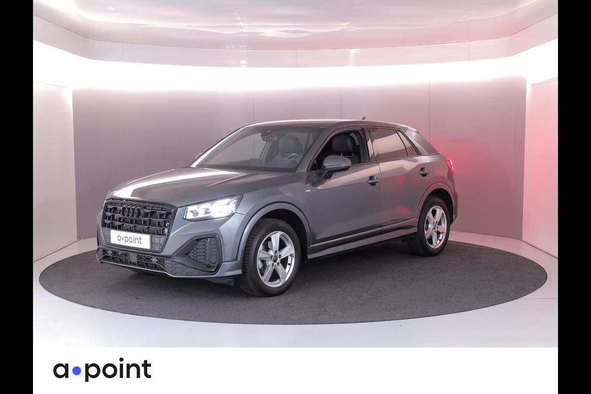 Audi Q2 35 TFSI S Edition 150pk AUT| Navi| 17'LM-velgen| extra geting glas| Matrix LED Audi Q2 35 TFSI S Edition 150pk AUT| Navi| 17'LM-velgen| extra geting glas| Matrix LED