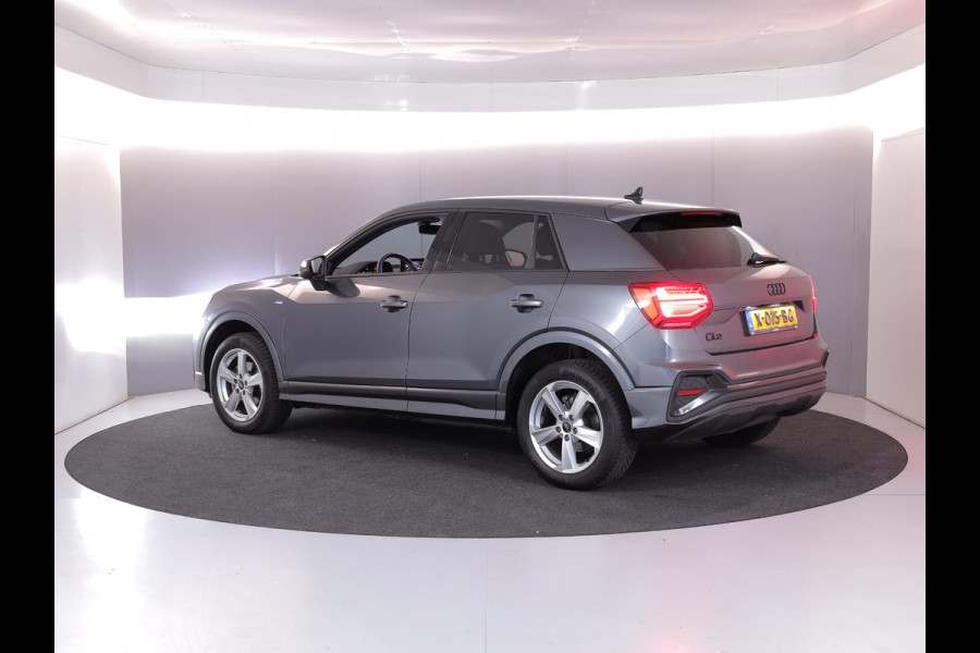 Audi Q2 35 TFSI S Edition 150pk AUT| Navi| 17'LM-velgen| extra geting glas| Matrix LED