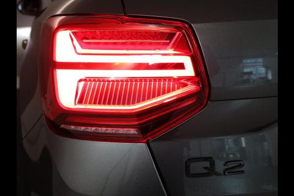 Audi Q2 35 TFSI S Edition 150pk AUT| Navi| 17'LM-velgen| extra geting glas| Matrix LED