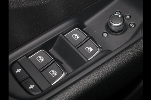 Audi Q2 35 TFSI S Edition 150pk AUT| Navi| 17'LM-velgen| extra geting glas| Matrix LED