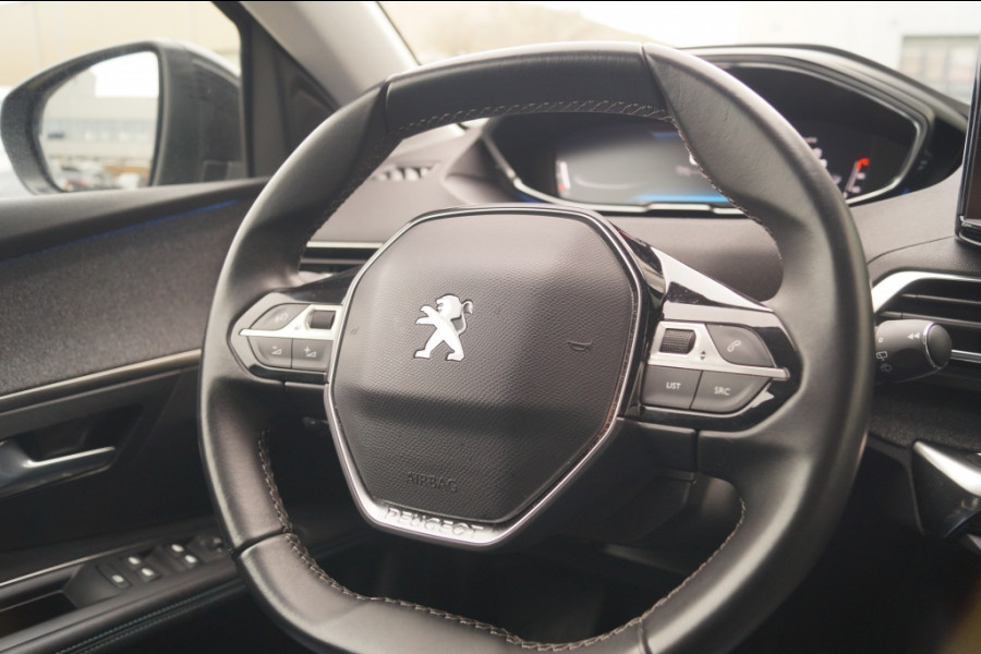 Peugeot 3008 1.5 BlueHDi 130pk Allure Pack Business -NAVI-ECC-CAM-