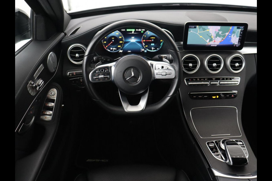 Mercedes-Benz C-Klasse 300de AMG Night | Adaptive cruise | 360 Camera | Leder | Burmester Surround | Trekhaak | Carplay | Stoelverwarming | Memory | Navigatie | Digital Cockpit | PHEV | Plug In
