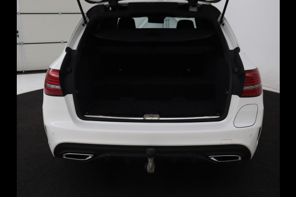 Mercedes-Benz C-Klasse 300de AMG Night | Adaptive cruise | 360 Camera | Leder | Burmester Surround | Trekhaak | Carplay | Stoelverwarming | Memory | Navigatie | Digital Cockpit | PHEV | Plug In